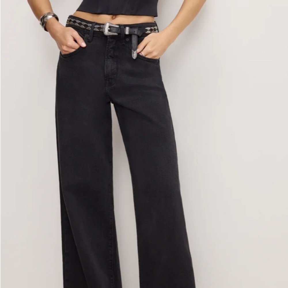 Good American Good Ease Jeans - Black